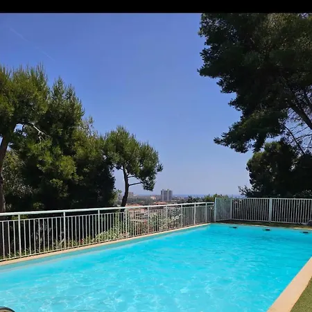 Piscine Les Hautes Terres * Saint-Laurent-du-Var